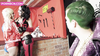 Harley Quinn & Her Bff Fucks Joker