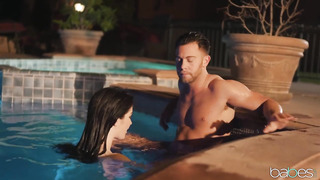 Guy Finds Strange Mermaid In His Pool