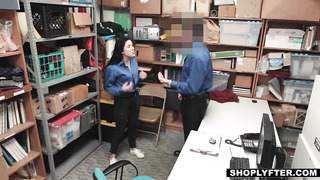 Teen Monica Gets Caught Using A Clever Shoplifting Trick