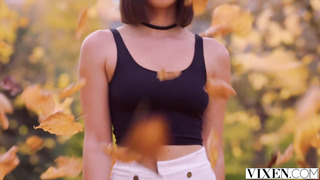 VIXEN - Gorgeous Influencer Eve Seduces One Of Her Fans On PORNCOMP