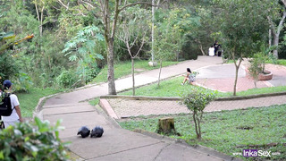 Colombiana De Grandes Tetas Es Captada En Parque Se Deja Follar