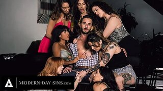 Sex Addicts Ember Snow & Madi Collins Reverse Gangbang Their Support Group